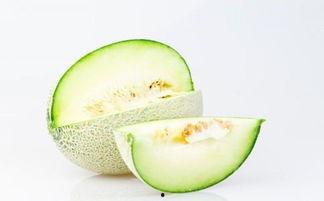 怀孕吃哈密瓜好处,哈密瓜的营养益处与孕期饮食建议