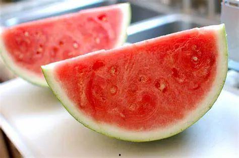 澄清式吃瓜,网络舆论场中的真相追寻与理性思考