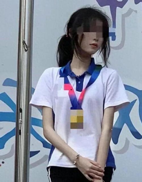 吃瓜台湾情侣视频,甜蜜互动引网友热议