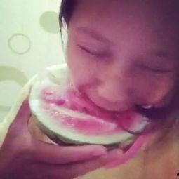 吃瓜搞笑口型视频